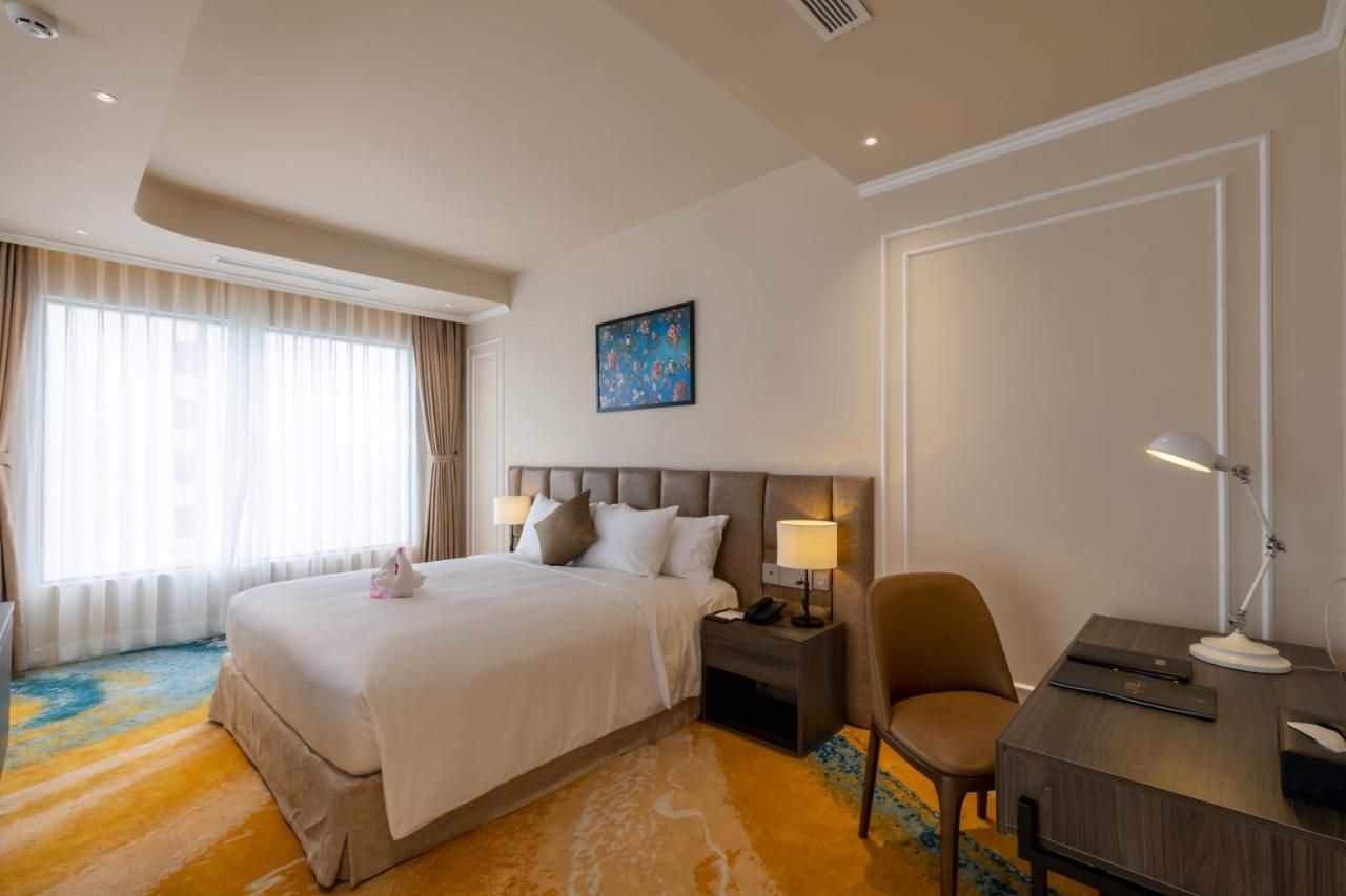 La Vela Hue Hotel Ngoại thất bức ảnh Deluxe Room