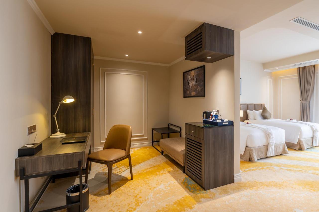 La Vela Hue Hotel Ngoại thất bức ảnh Deluxe Room