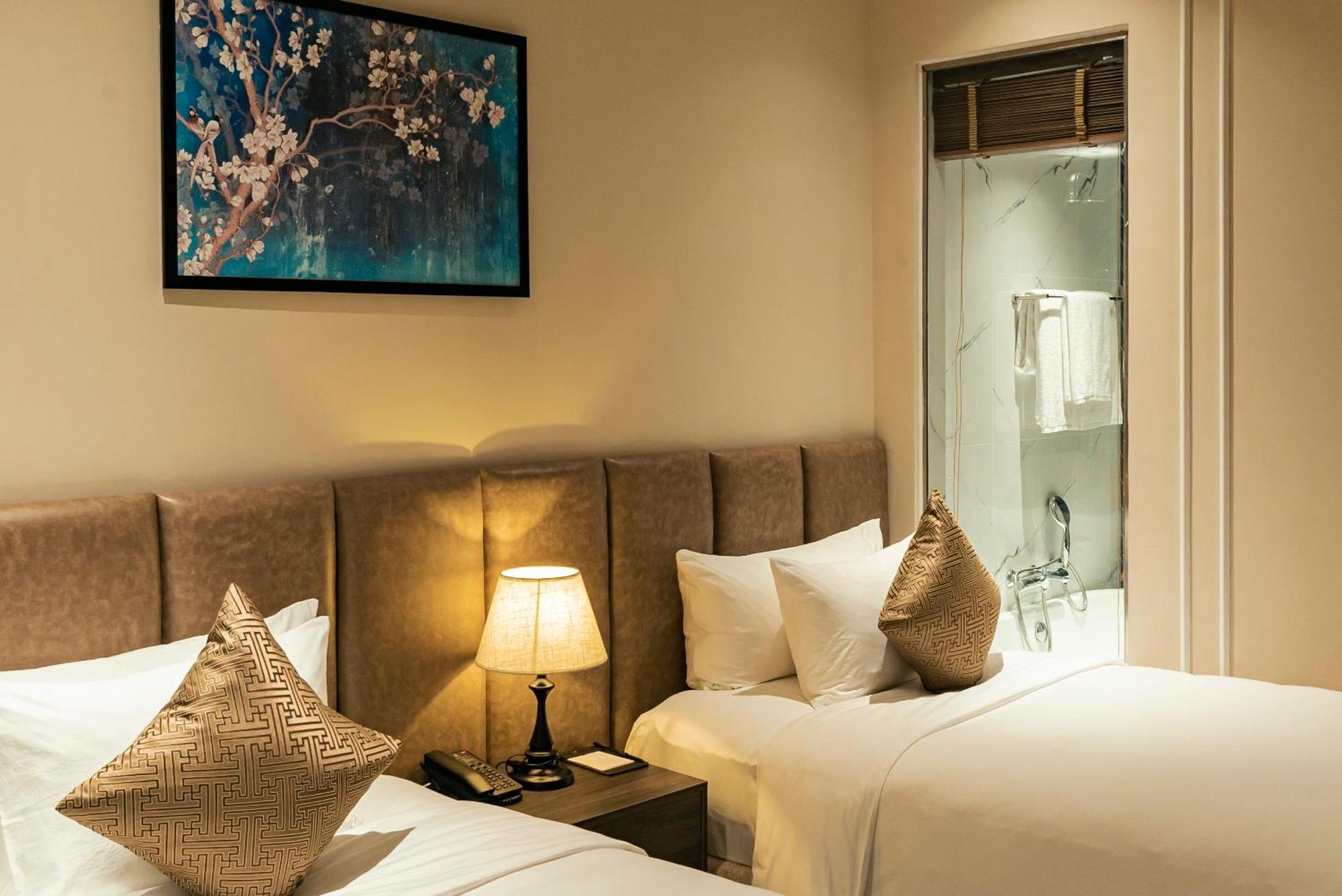 La Vela Hue Hotel Ngoại thất bức ảnh Deluxe Room