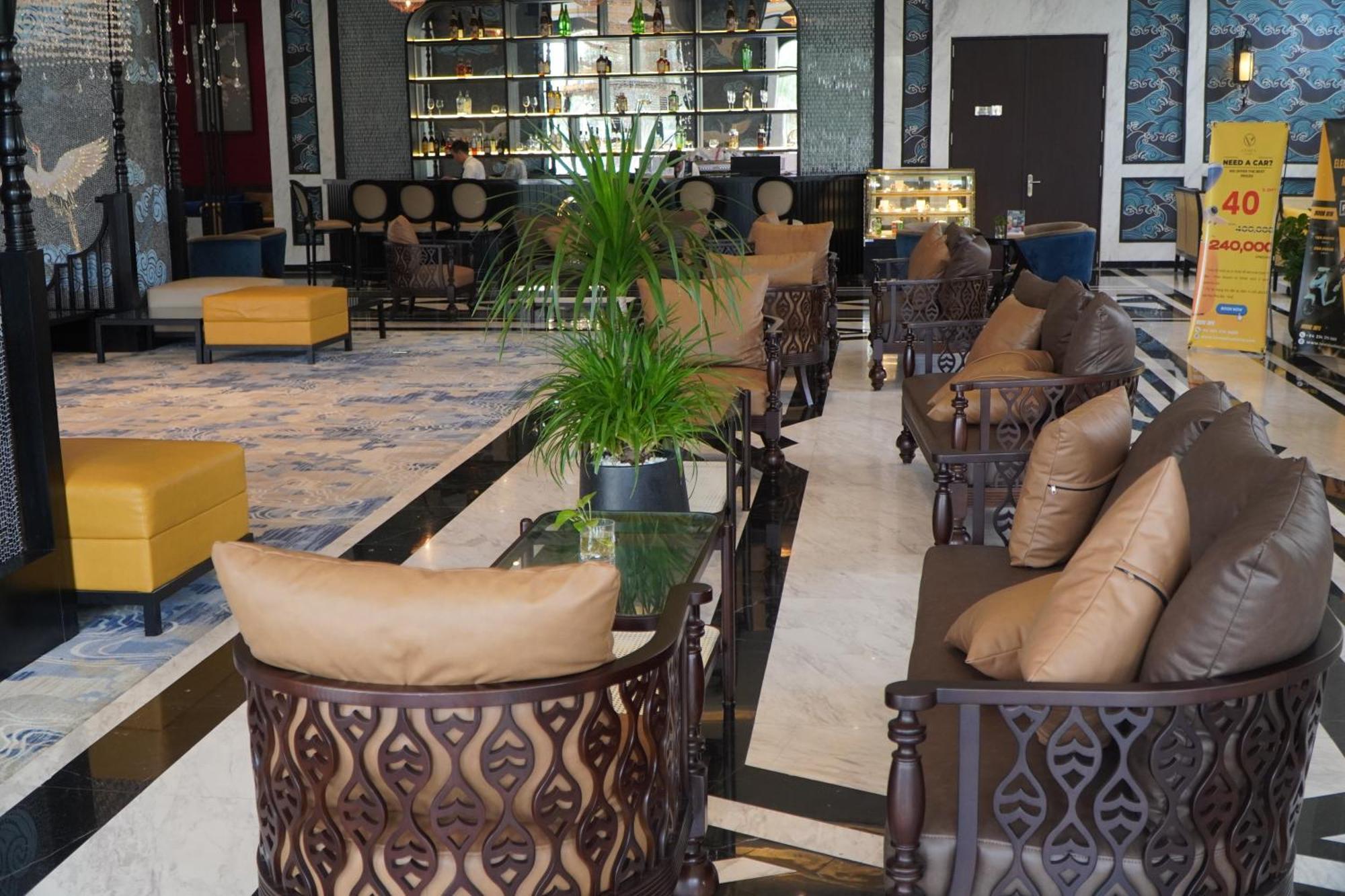La Vela Hue Hotel Ngoại thất bức ảnh The lobby of the hotel