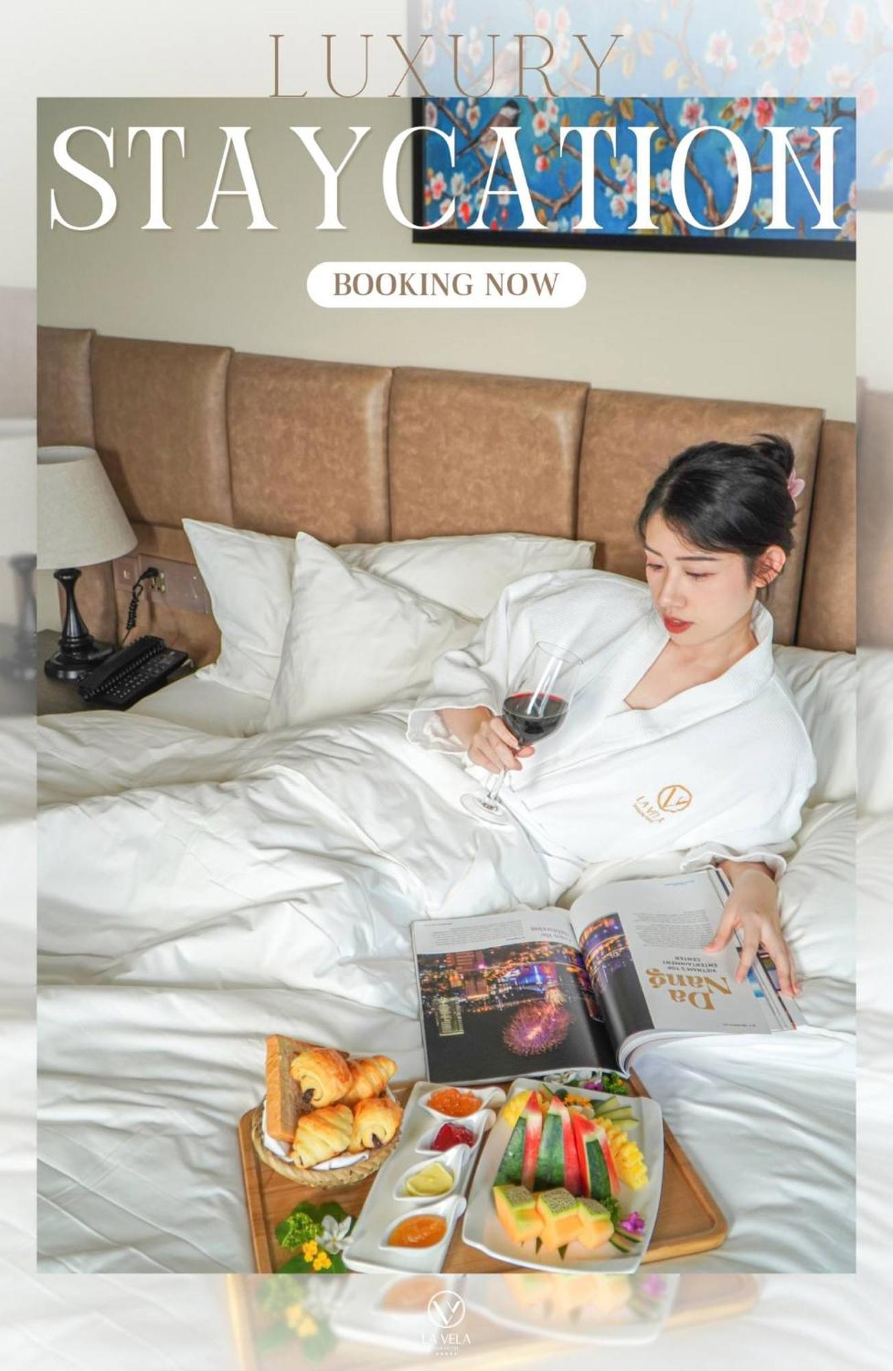 La Vela Hue Hotel Ngoại thất bức ảnh A woman wearing a bathrobe